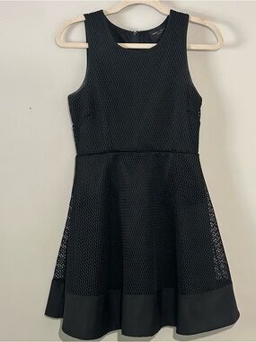 Romeo + Juliet Couture Black Mesh Fit & Flare Dress Sleeveless Size M